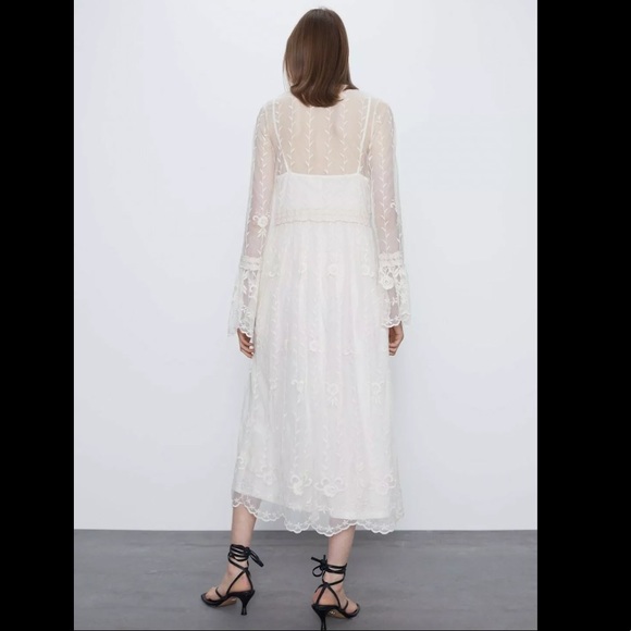 Zara Woman Size S EMBROIDERED DRESS ECRU - 7901/404 - Picture 3 of 7